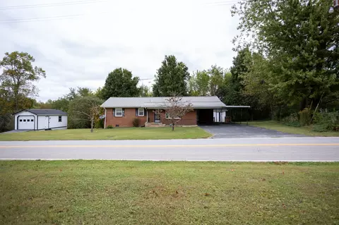13223 Center Hill Dam Rd, Silver Point, TN 38582