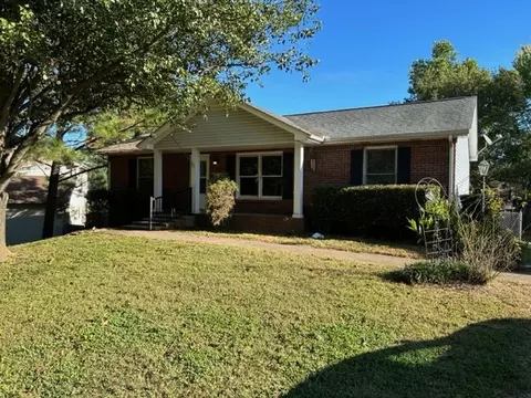 1891 Needmore Rd, Clarksville, TN 37042