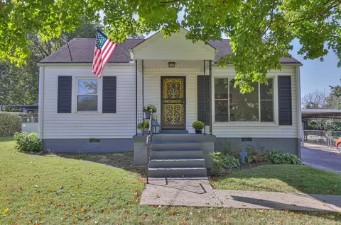 128 Dellway Dr, Nashville, TN 37207
