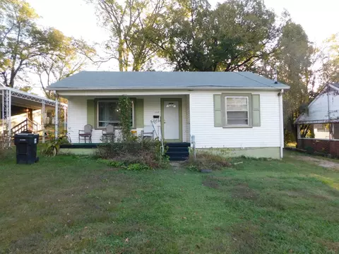 1715 Hillview Dr, Columbia, TN 38401