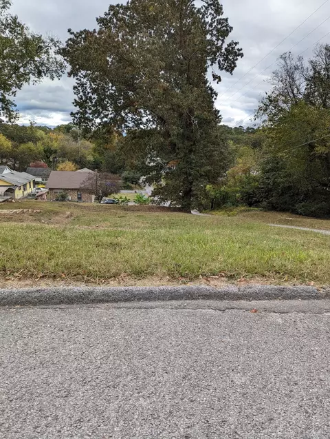1200 Jarvis Ave, Chattanooga, TN 37411