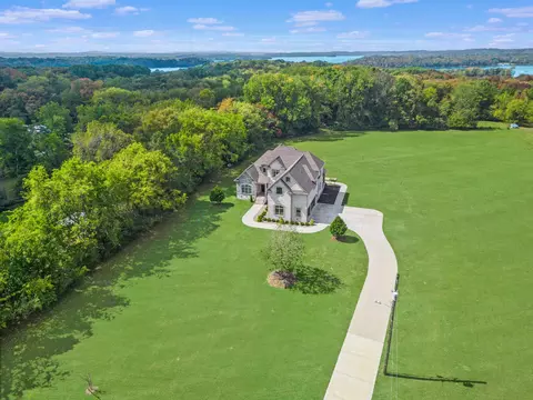 2391 Granny Wright Ln, Hermitage, TN 37076 photo 4