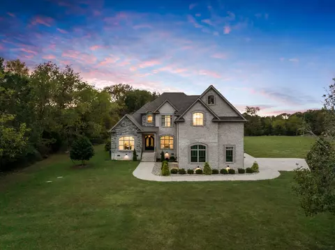 2391 Granny Wright Ln, Hermitage, TN 37076 photo 2