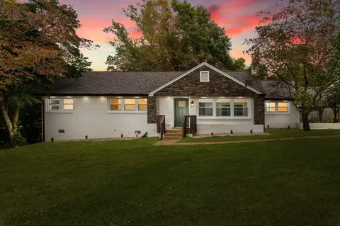 111 Canterbury Rd, Clarksville, TN 37043