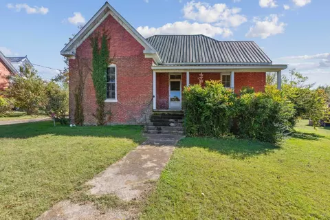 118 College St, Wartrace, TN 37183