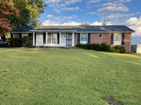 1588 Armistead Dr, Clarksville, TN 37042