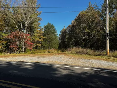 2075 Ogburn Chapel Rd, Clarksville, TN 37042