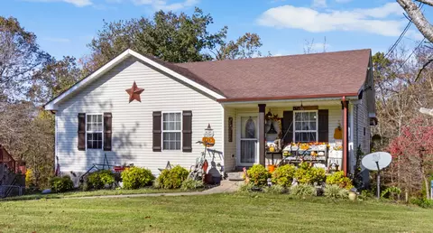3265 Backridge Rd, Woodlawn, TN 37191