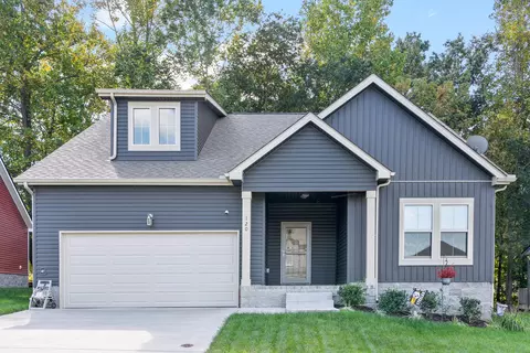 120 Lucerne Ln, Clarksville, TN 37040