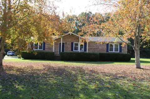 252 Mountain View Dr, Morrison, TN 37357 photo 3