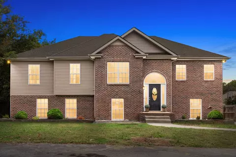 840 Mulberry Pl, Clarksville, TN 37043