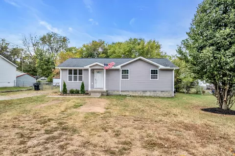 160 Brookridge Dr, La Vergne, TN 37086