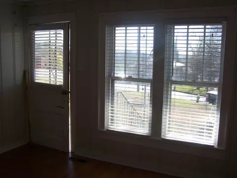 560 E Washington St, Pulaski, TN 38478 photo 5