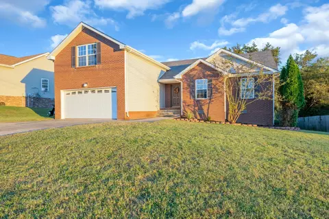 227 Harold Dr, Clarksville, TN 37040