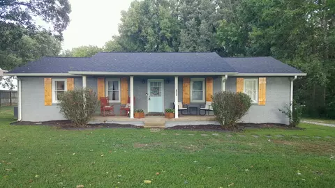 4710 31w Hwy, Cottontown, TN 37048