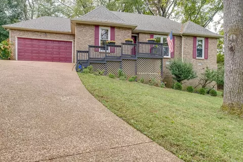 620 Rebel Rd, Old Hickory, TN 37138