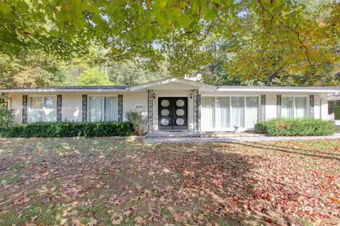 201 Circle Hill Dr, Clarksville, TN 37042