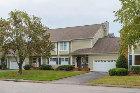 1208 Constitution Dr, Chattanooga, TN 37405