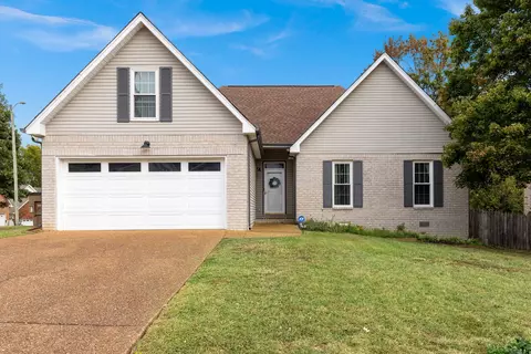 2120 Ransom Pl, Nashville, TN 37217