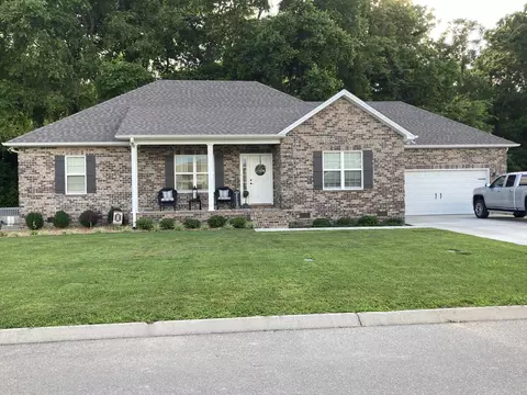 307 Colonial Dr, Winchester, TN 37398