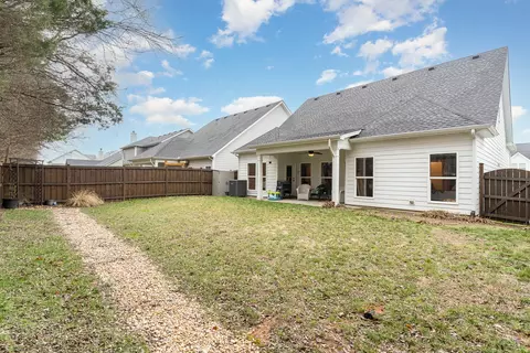 Exterior - 4204 Stark St, Murfreesboro, TN 37129 photo 6 of 6