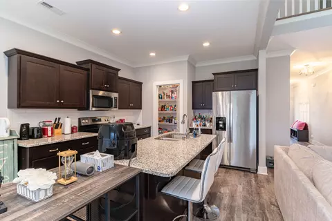 Kitchen - 4204 Stark St, Murfreesboro, TN 37129 photo 3 of 4