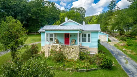 218 Post Oak Rd, Ringgold, GA 30736