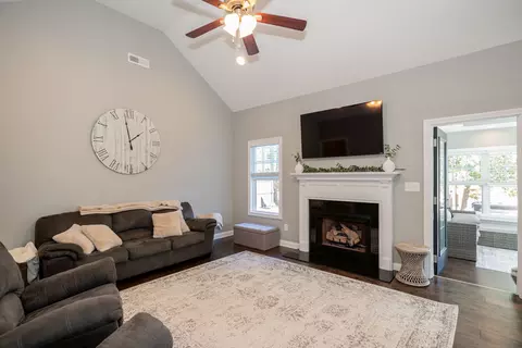 417 Kaiser Rd, Dickson, TN 37055 photo 3