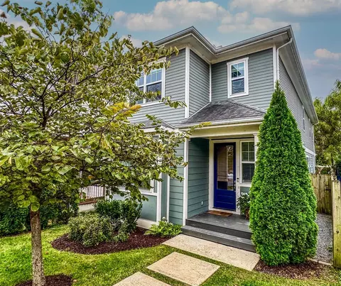 1203 Ashwood Ave # B, Nashville, TN 37212