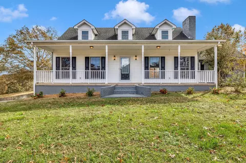 128 Hewitt Dr, Brush Creek, TN 38547