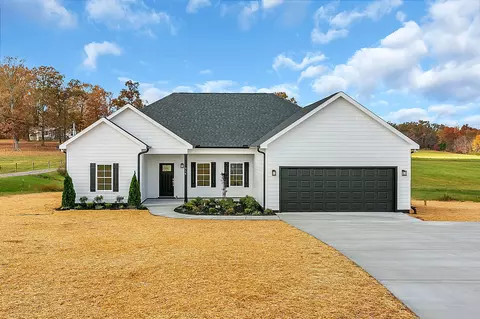 516 Airport Lake Rd, Mcminnville, TN 37110