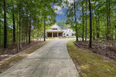 2101 Blue Branch Rd, Lynnville, TN 38472