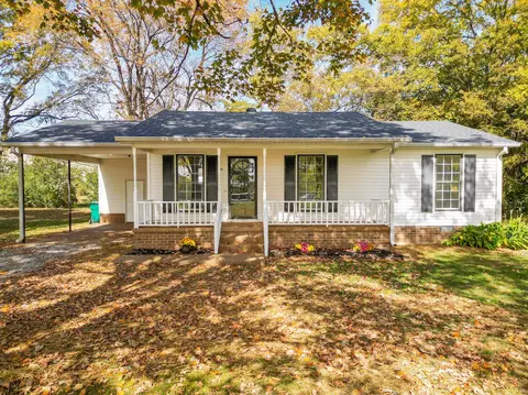 394 Beechcroft Rd, Spring Hill, TN 37174 photo 2