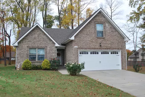 144 Irish Oaks Dr, Portland, TN 37148
