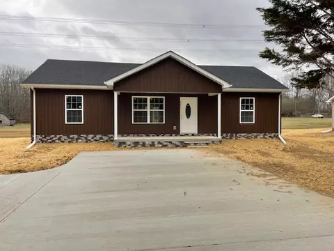 901 Turkey Creek Rd, Tullahoma, TN 37388