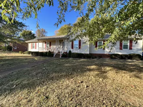 1400 Courtland Dr, Columbia, TN 38401
