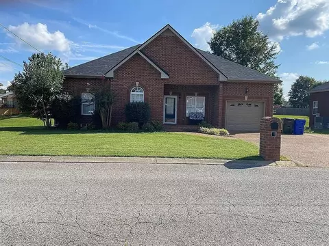 119 Iroquois Dr, White House, TN 37188