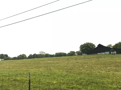 2 Hiwassee Rd, Lebanon, TN 37087