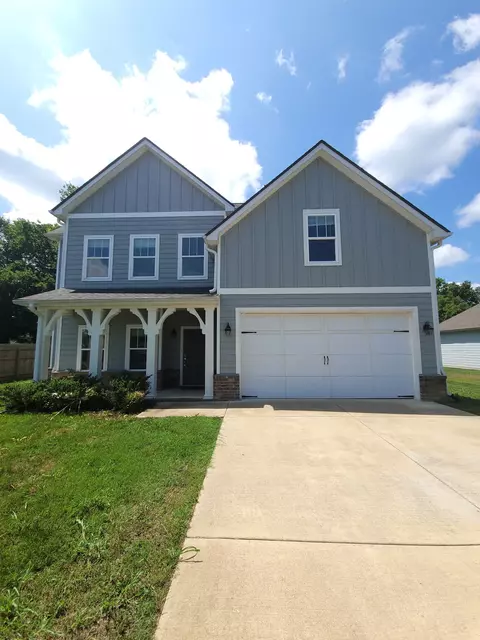 103 Maple St, Chapel Hill, TN 37034