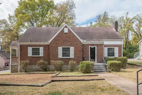 3101 River Dr, Nashville, TN 37218