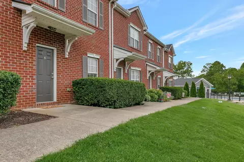 4013 Clinton Ln, Spring Hill, TN 37174