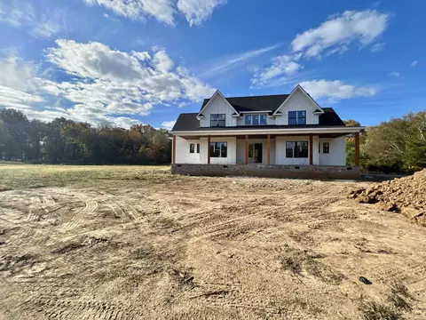9425 Patterson Rd, Rockvale, TN 37153