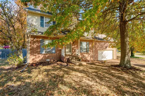 300 Bartlett Ln, Smyrna, TN 37167