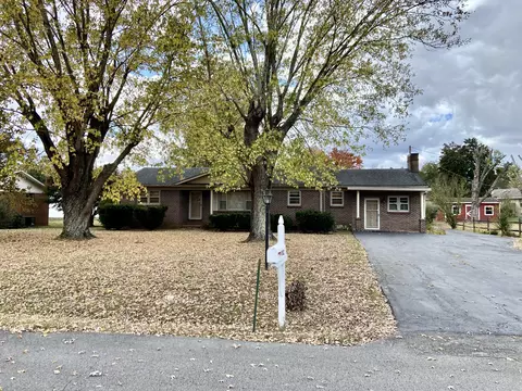 102 Caney Ln, Mcminnville, TN 37110