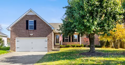 289 Clearfount Dr, Clarksville, TN 37043
