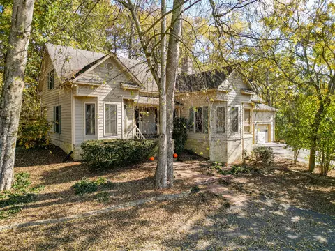 2153 Williamsport Pike, Columbia, TN 38401