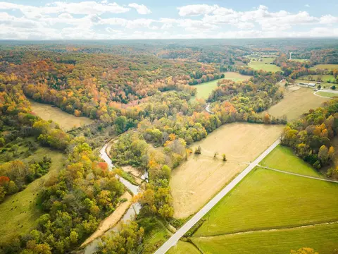 2070 Yellow Creek Rd, Dickson, TN 37055