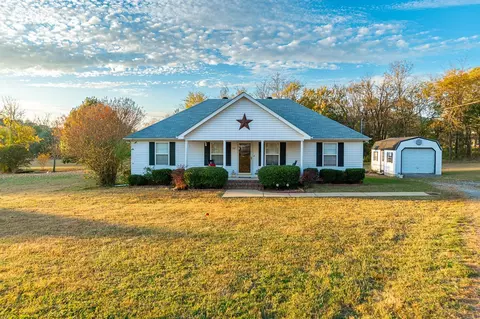 20 Volunteer Rd, Petersburg, TN 37144