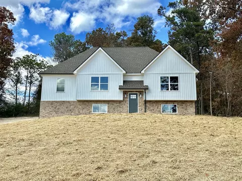 411 Howard Leonard Rd, Ringgold, GA 30736