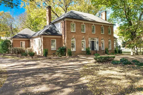 6412 Eastbourne Dr, Brentwood, TN 37027